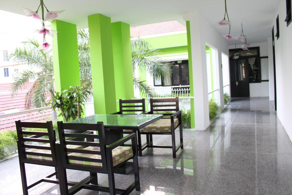 โรงแรมงอย ญา ซัญ ดานัง ภายนอก รูปภาพ
