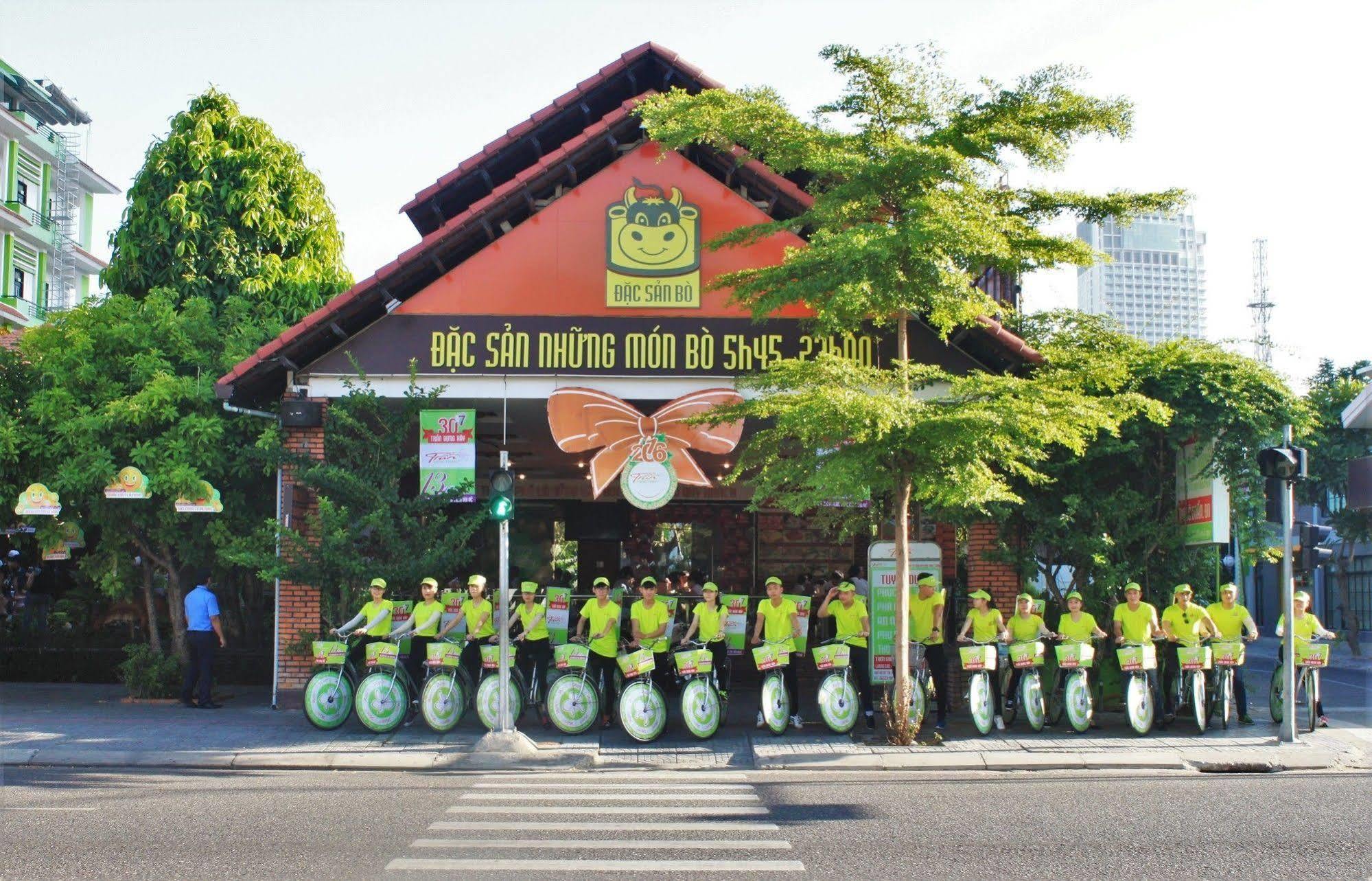 โรงแรมงอย ญา ซัญ ดานัง ภายนอก รูปภาพ