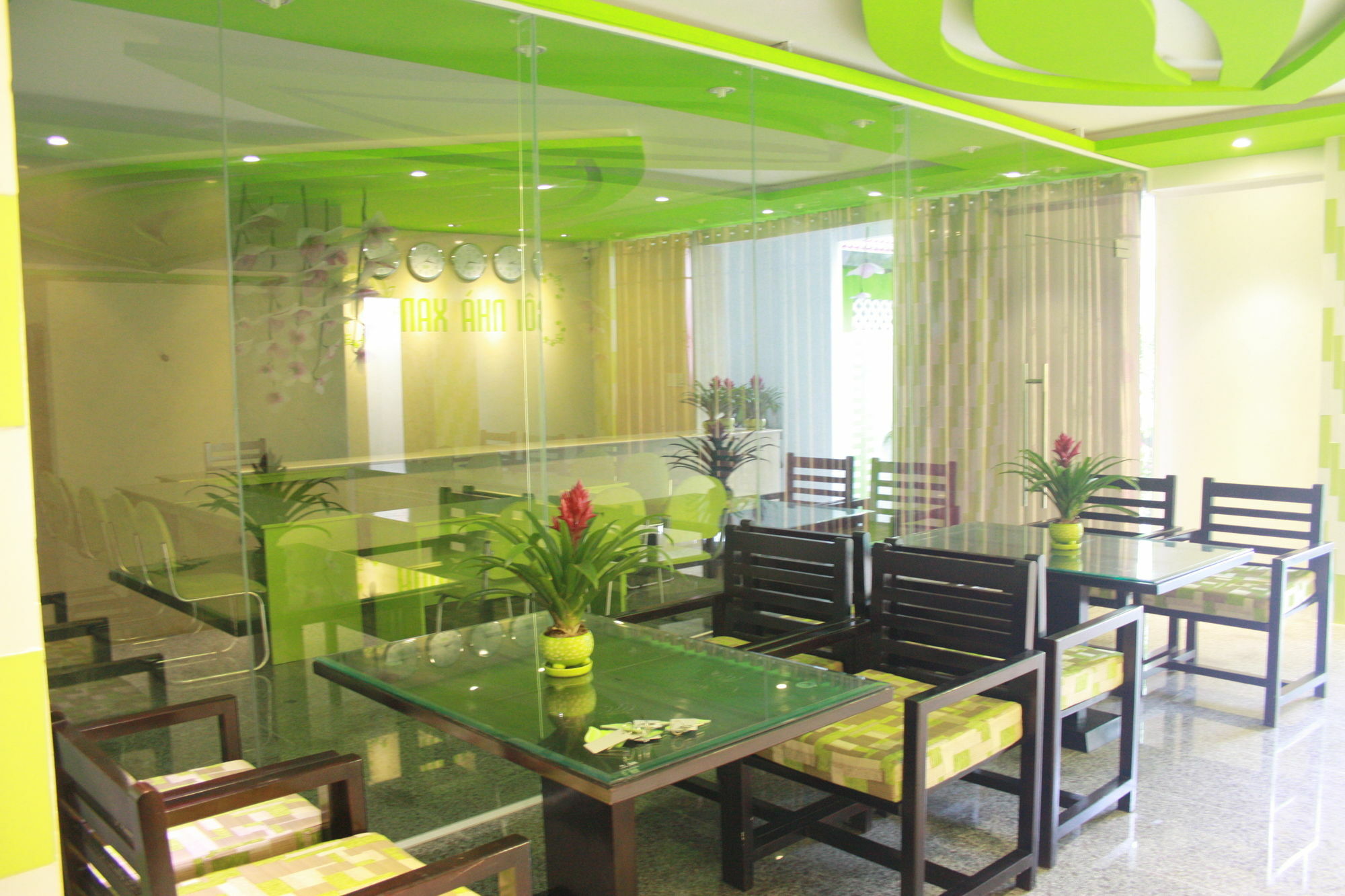 โรงแรมงอย ญา ซัญ ดานัง ภายนอก รูปภาพ